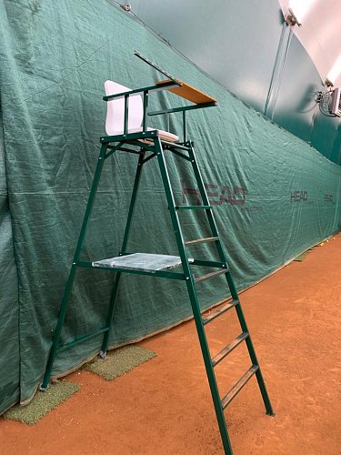 Судейская вышка