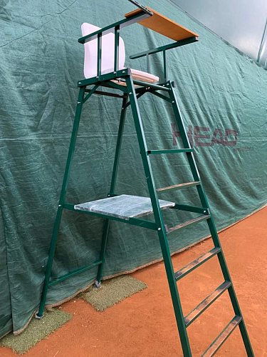 Судейская вышка